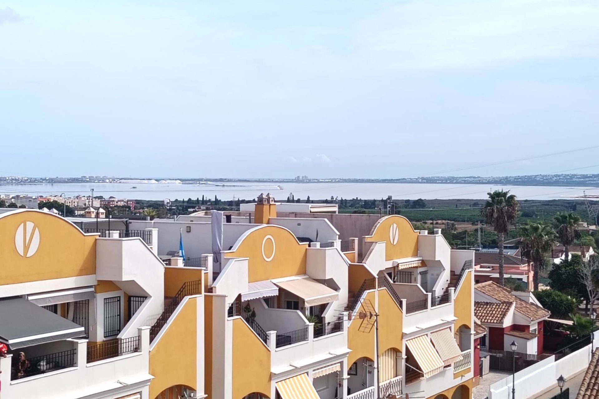 Reventa - Apartamento -
Los Montesinos - Urbanizacion montesol