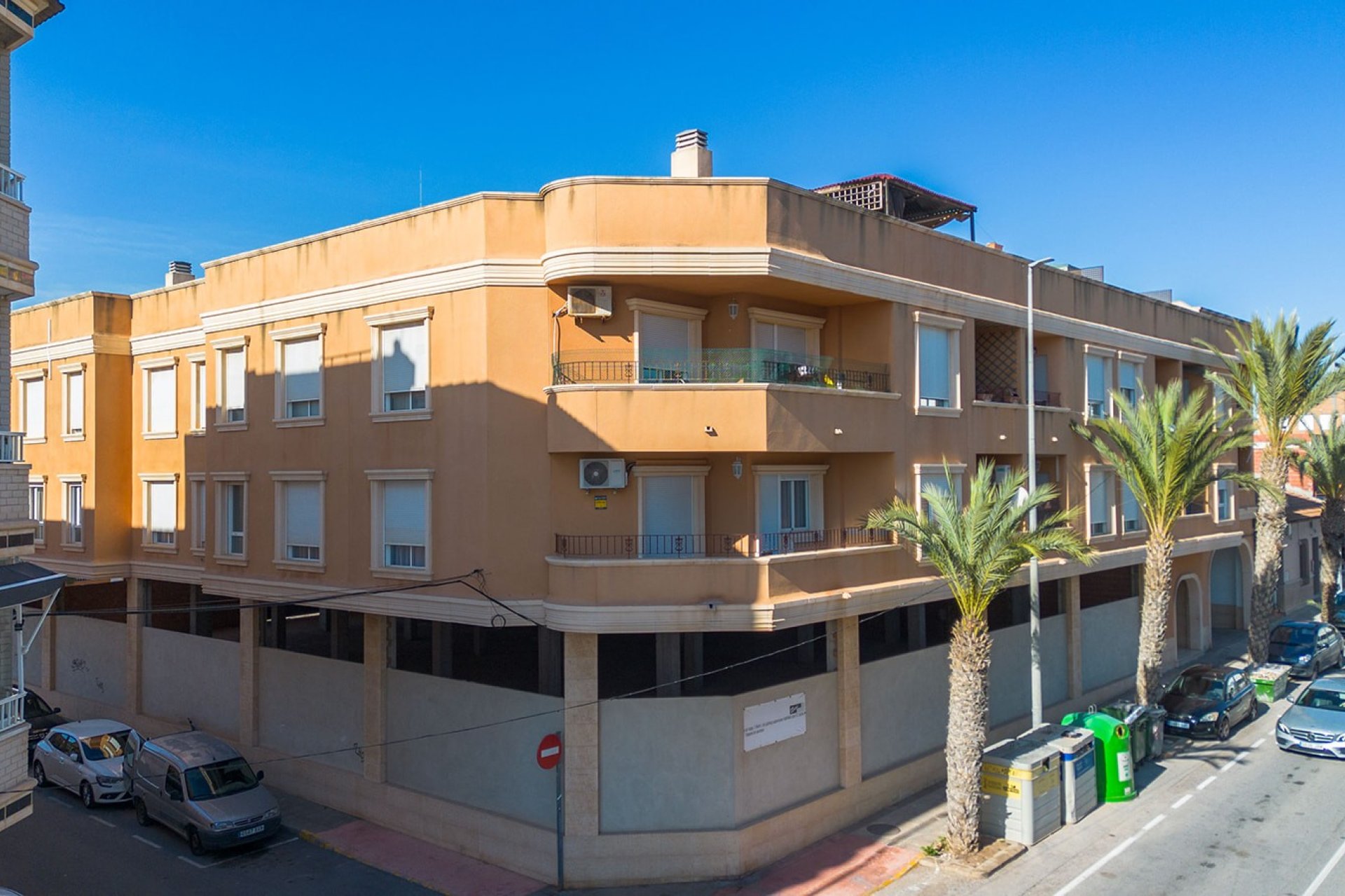 Reventa - Apartamento -
Los Montesinos