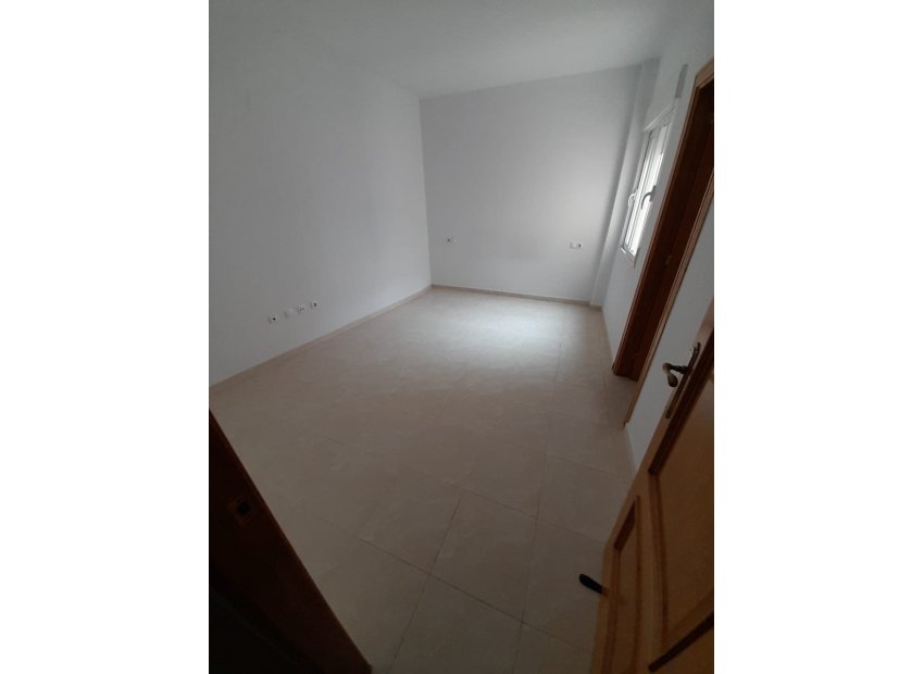 Reventa - Apartamento -
Los Montesinos