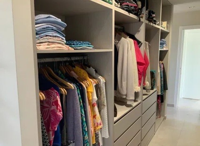 Reventa - Apartamento -
Mar de Cristal