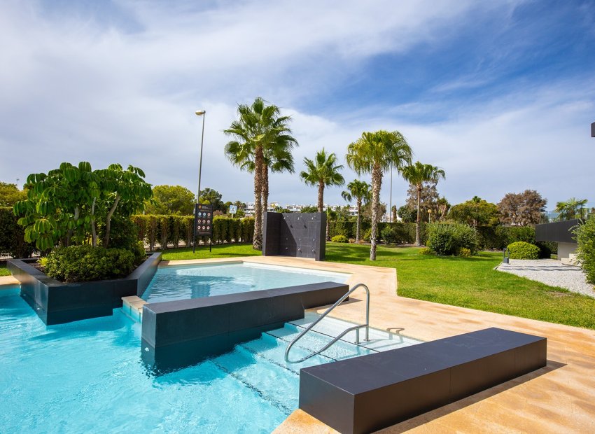 Reventa - Apartamento -
Orihuela Costa - Cabo roig - La Zenia