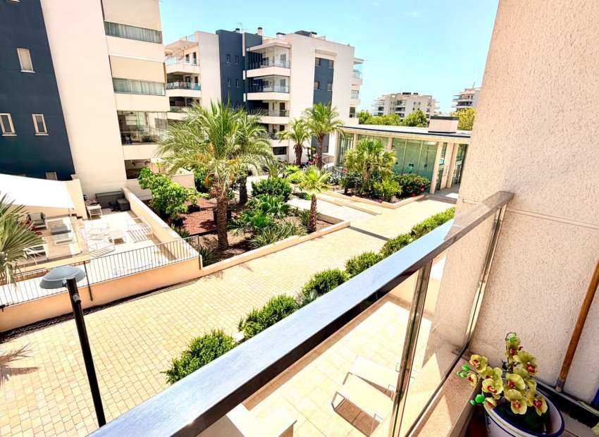 Reventa - Apartamento -
Orihuela Costa - La Zenia