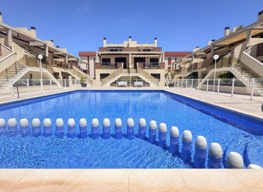 Reventa - Apartamento -
Orihuela Costa - Lomas de Cabo Roig