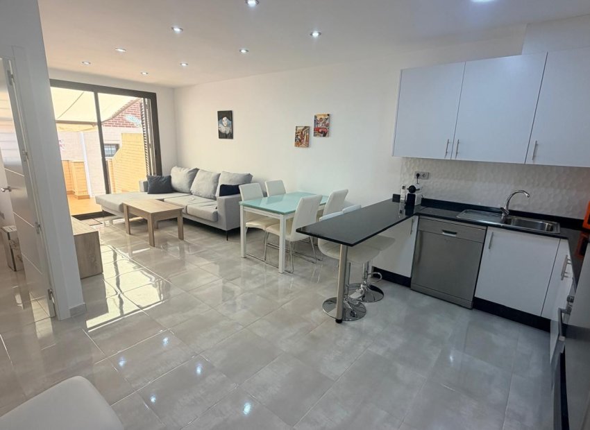 Reventa - Apartamento -
Orihuela Costa - Lomas de Cabo Roig
