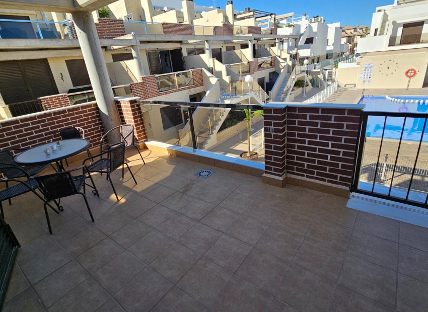 Reventa - Apartamento -
Orihuela Costa - Lomas de Cabo Roig