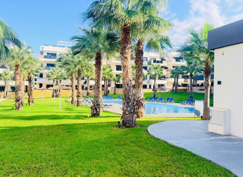 Reventa - Apartamento -
Orihuela Costa - Los Altos