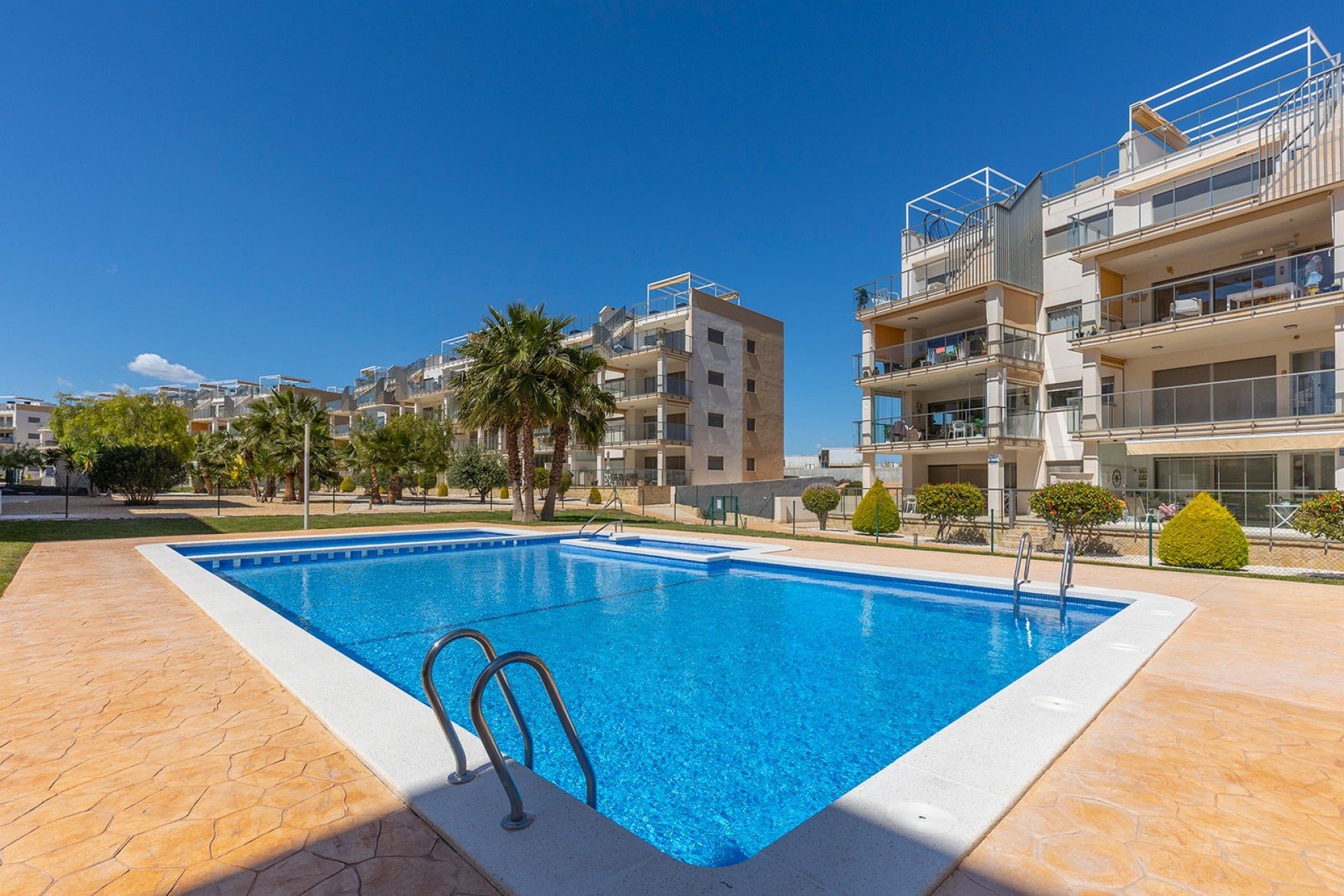 Reventa - Apartamento -
Orihuela Costa - Villamartín