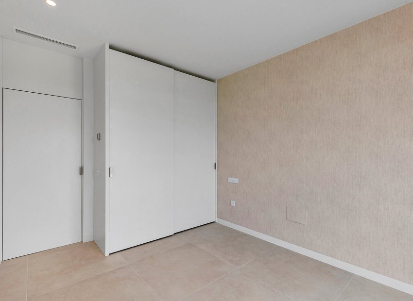 Reventa - Apartamento -
Orihuela - Las Colinas Golf