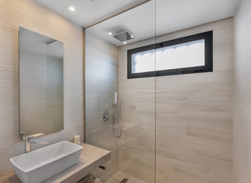 Reventa - Apartamento -
Punta Prima