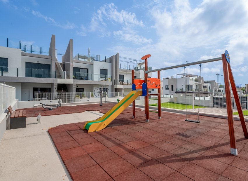 Reventa - Apartamento -
San Miguel de Salinas - Costa Blanca South