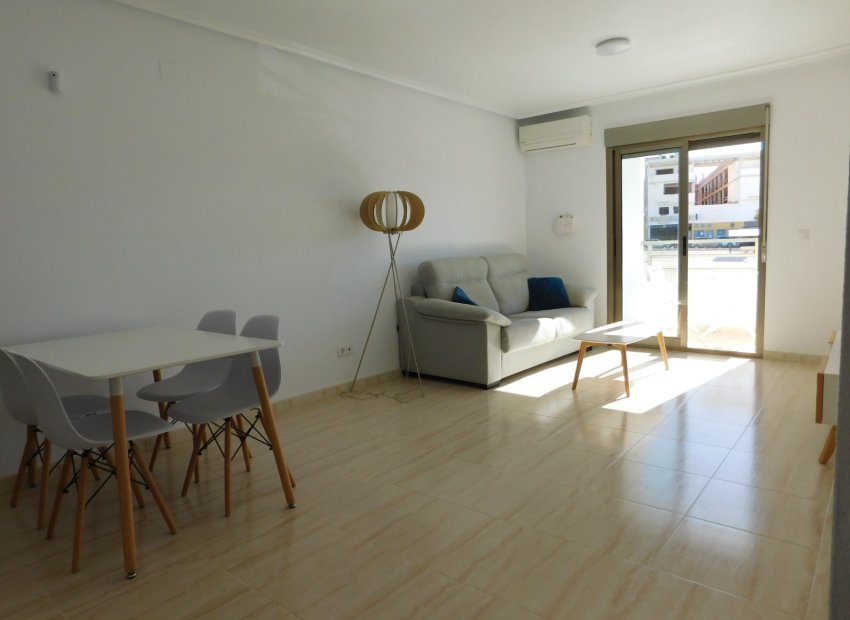 Reventa - Apartamento -
San Miguel de Salinas - San Miguel Salinas