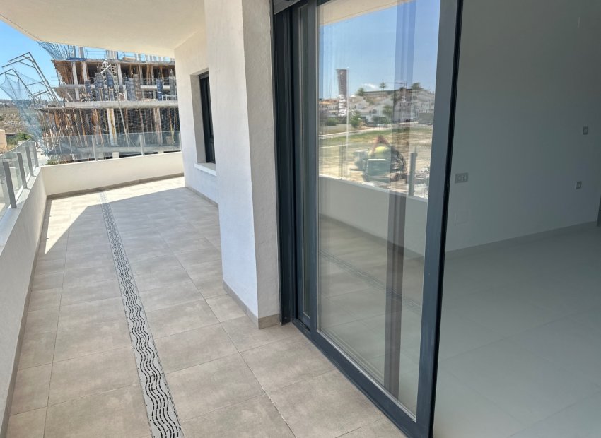 Reventa - Apartamento -
San Miguel de Salinas