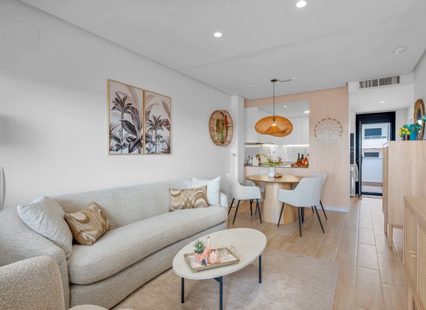 Reventa - Apartamento -
Torrevieja - Costa Blanca South