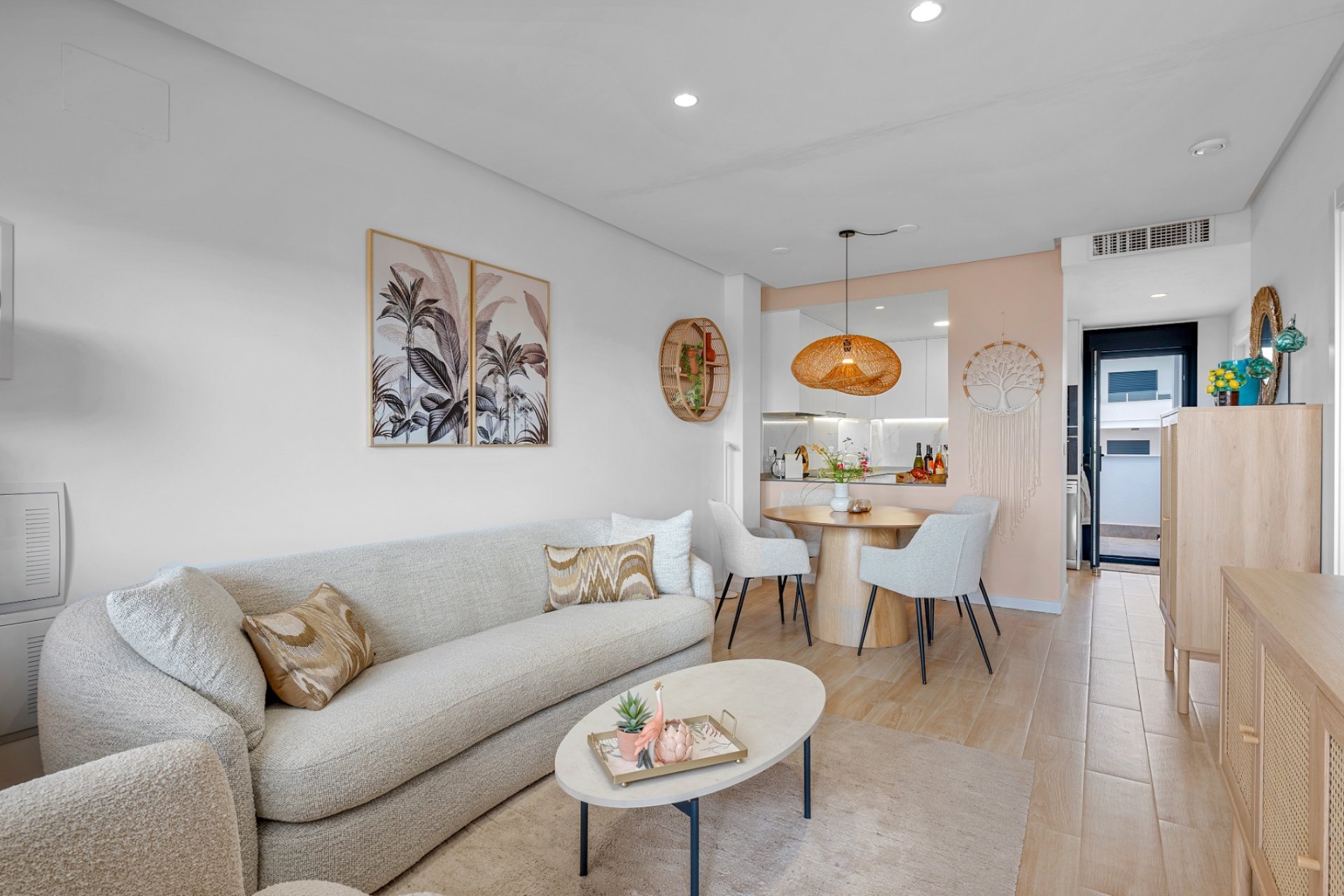 Reventa - Apartamento -
Torrevieja - Costa Blanca South