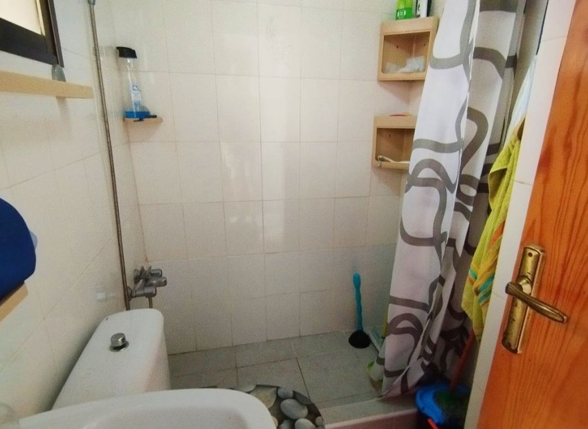 Reventa - Apartamento -
Torrevieja - El Chaparral