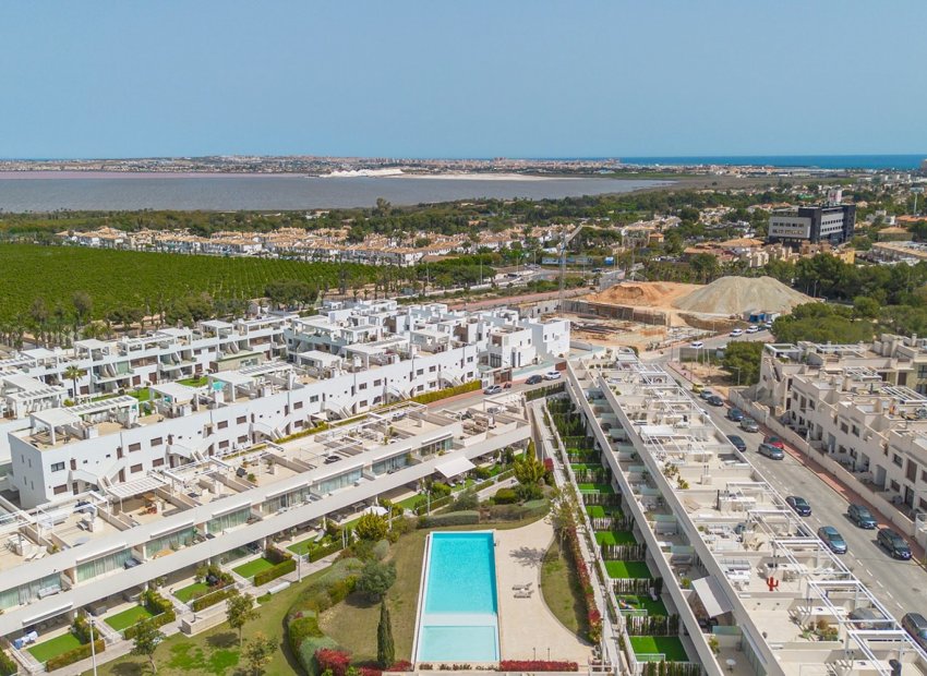 Reventa - Apartamento -
Torrevieja - Los Balcones