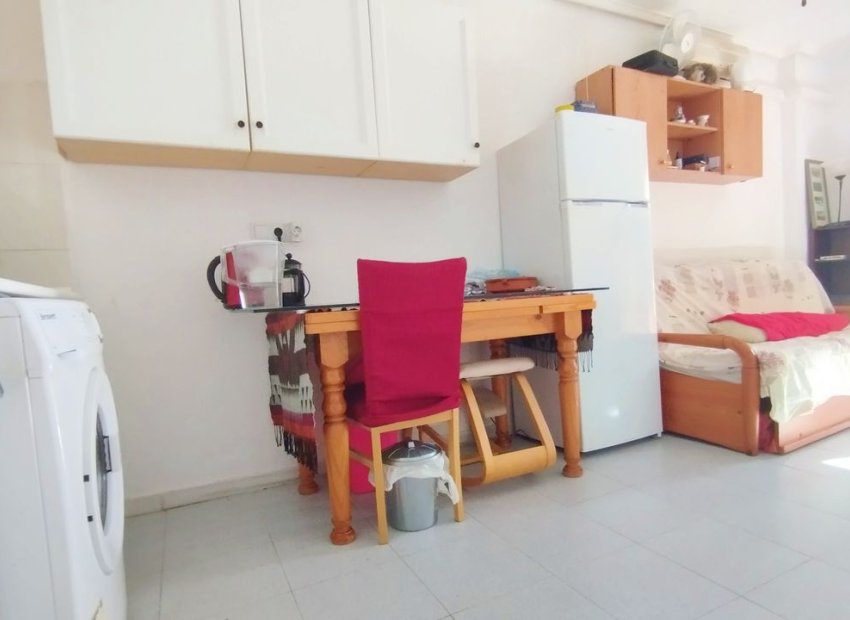 Reventa - Apartamento -
Torrevieja - San Luis
