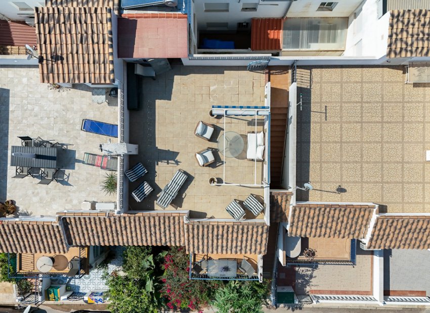 Reventa - Ático -
Orihuela Costa - Los Almendros-La Florida