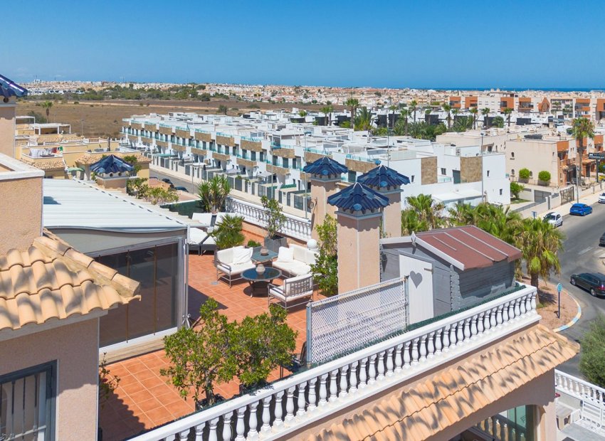 Reventa - Ático -
Orihuela Costa - Villamartín