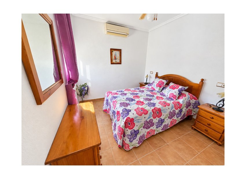 Reventa - Casa adosada -
Algorfa - Montebello