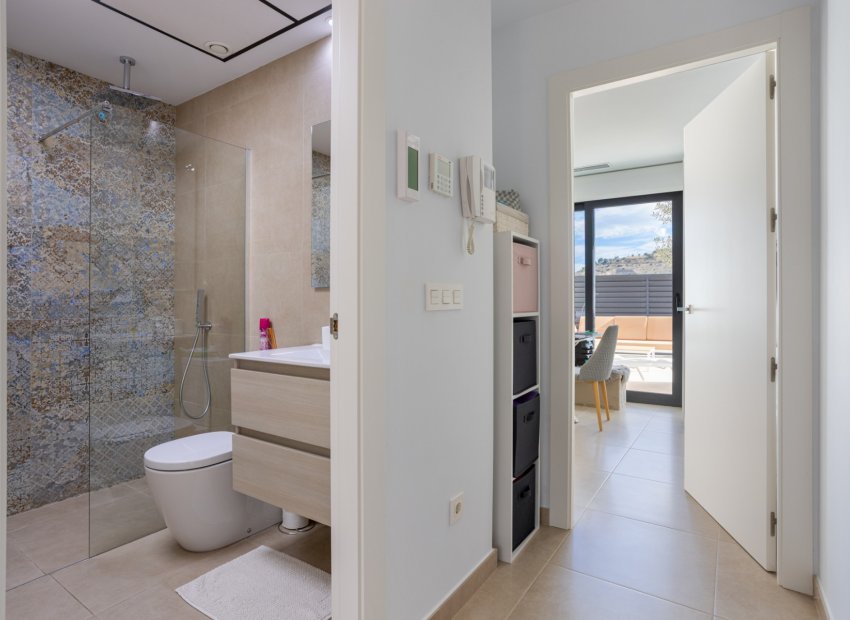 Reventa - Casa adosada -
Benijofar