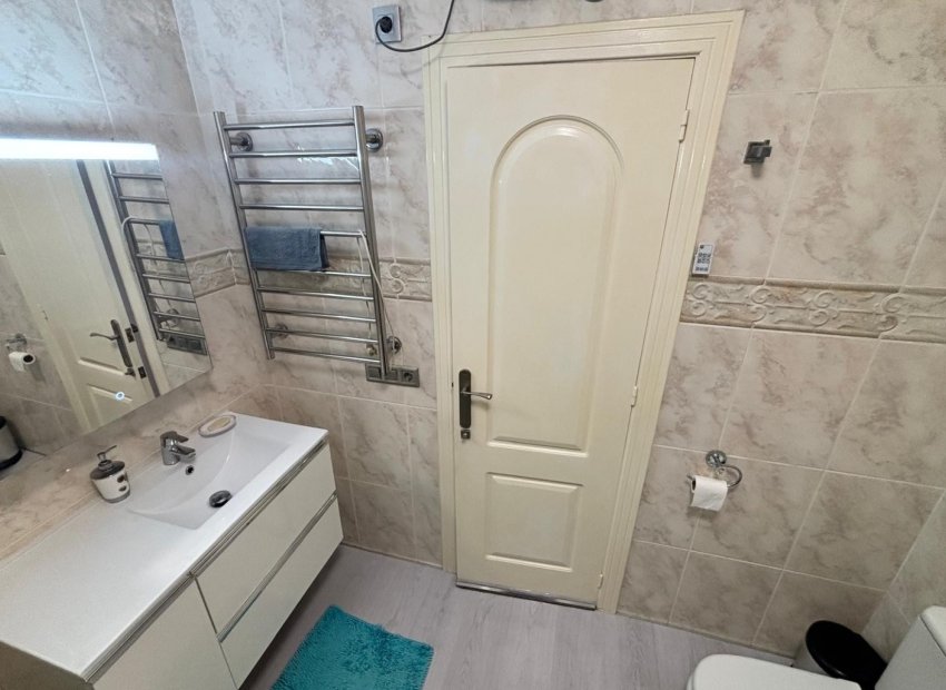 Reventa - Casa adosada -
Ciudad Quesada - Rojales - Doña Pepa