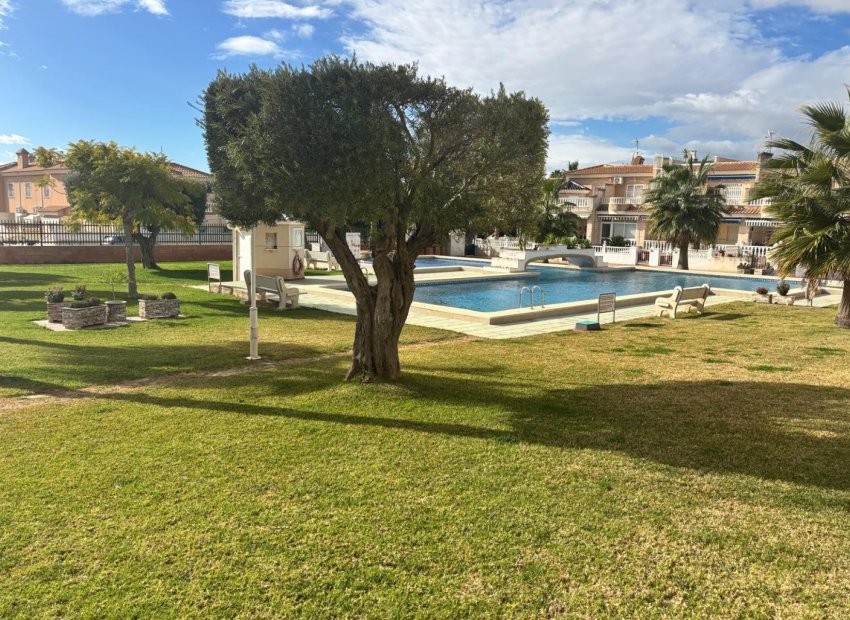 Reventa - Casa adosada -
Ciudad Quesada - Rojales - Doña Pepa