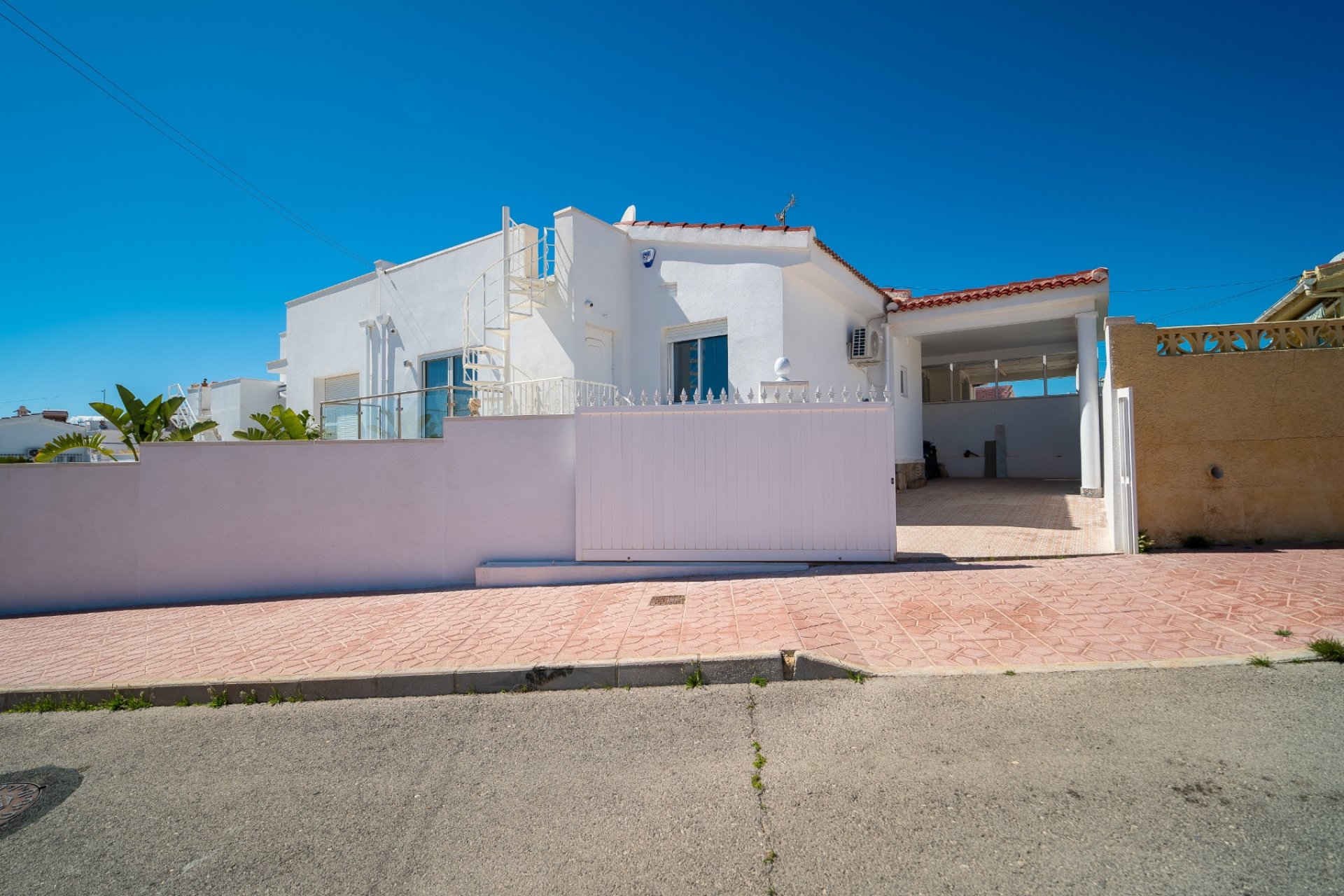 Reventa - Casa adosada -
Ciudad Quesada - Rojales - town