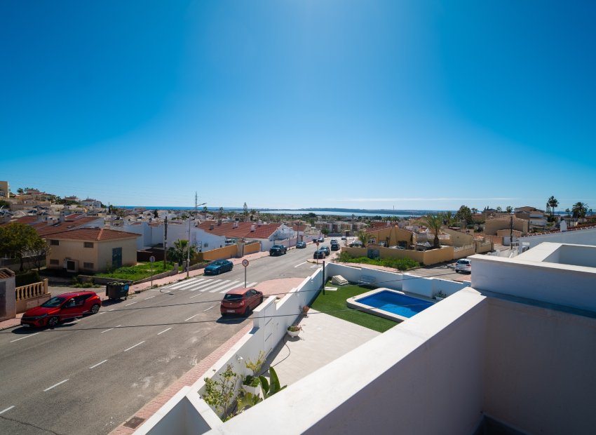 Reventa - Casa adosada -
Ciudad Quesada - Rojales - town