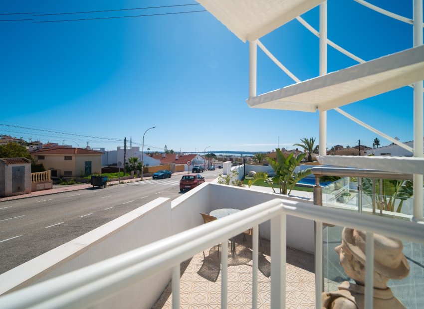 Reventa - Casa adosada -
Ciudad Quesada - Rojales - town