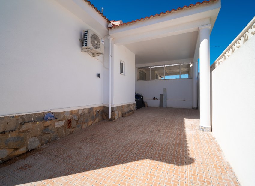 Reventa - Casa adosada -
Ciudad Quesada - Rojales - town