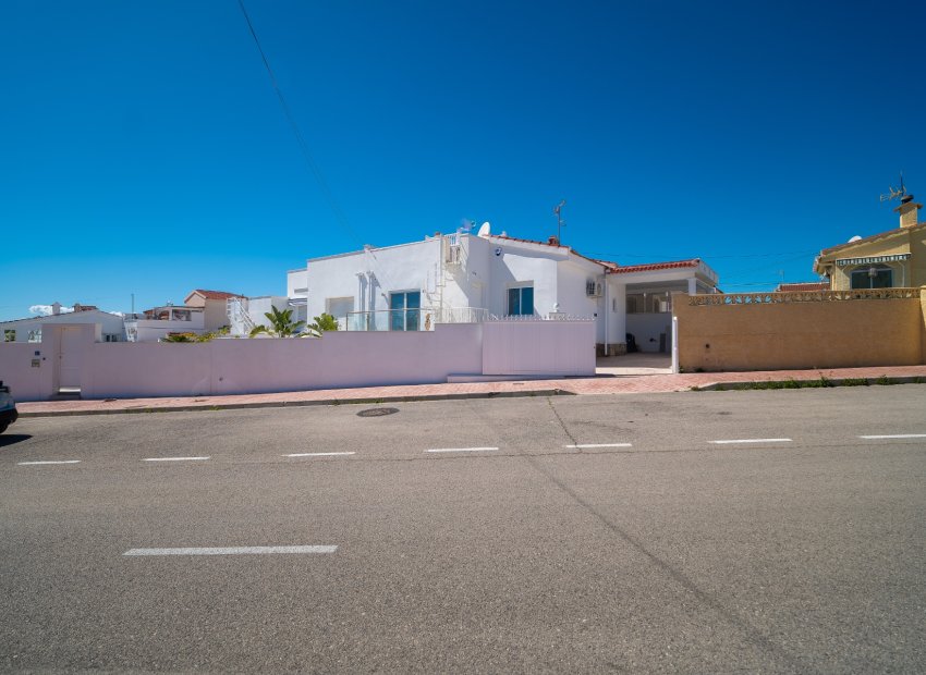 Reventa - Casa adosada -
Ciudad Quesada - Rojales - town