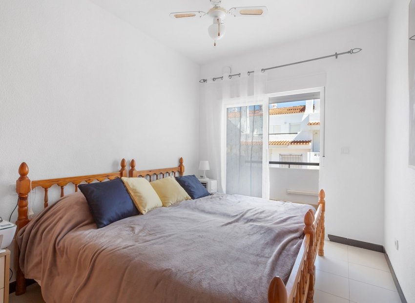 Reventa - Casa adosada -
La Mata