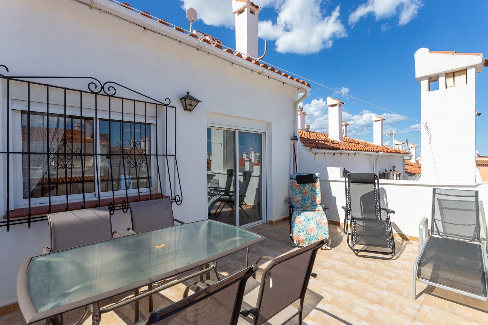Reventa - Casa adosada -
La Mata