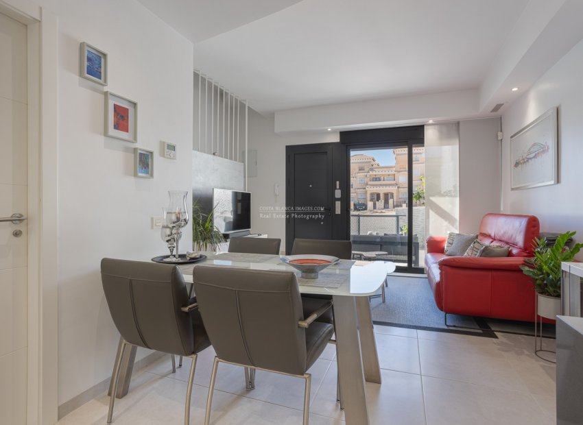 Reventa - Casa adosada -
Orihuela Costa - Villamartín