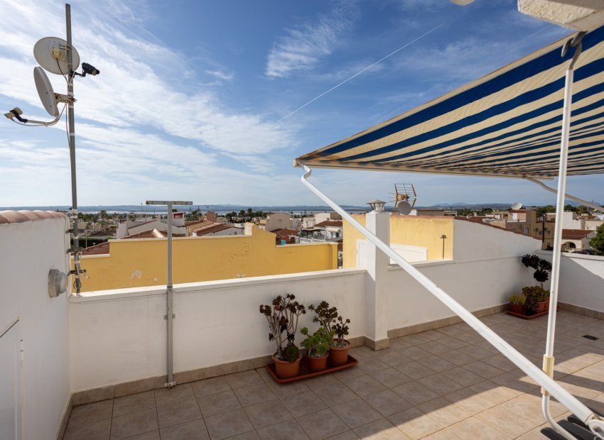 Reventa - Casa adosada -
Torrevieja - La Siesta