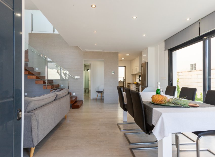 Reventa - Chalet -
Ciudad Quesada - Rojales - Rojales