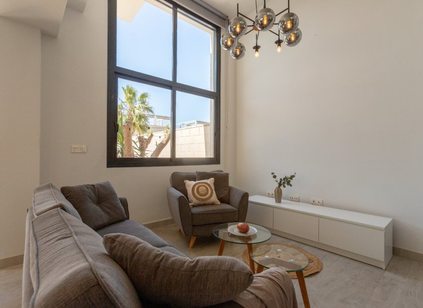 Reventa - Chalet -
Ciudad Quesada - Rojales - Rojales