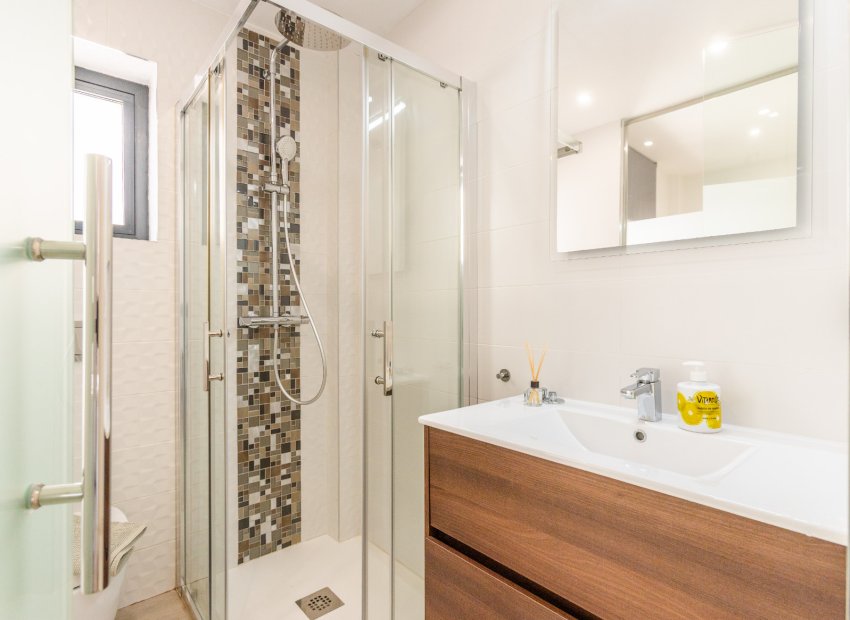 Reventa - Chalet -
Ciudad Quesada - Rojales - Rojales