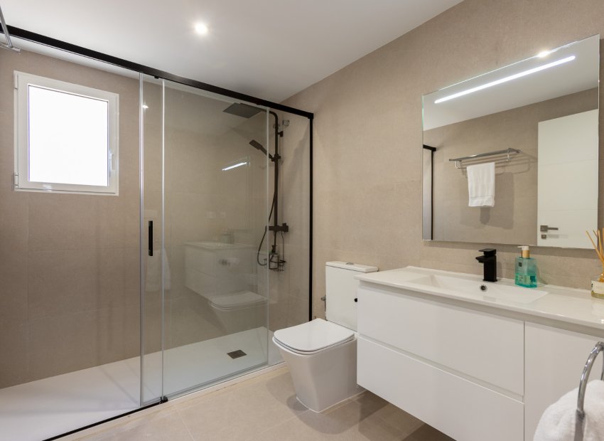 Reventa - Chalet -
Torrevieja - Los Balcones