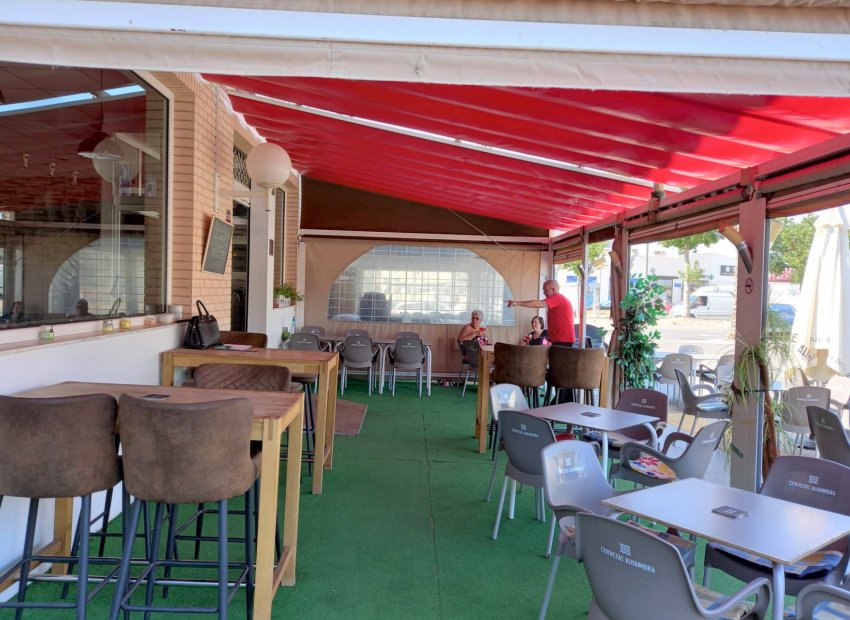 Reventa - Comercial -
Guardamar del Segura - Guardamar Del Segura