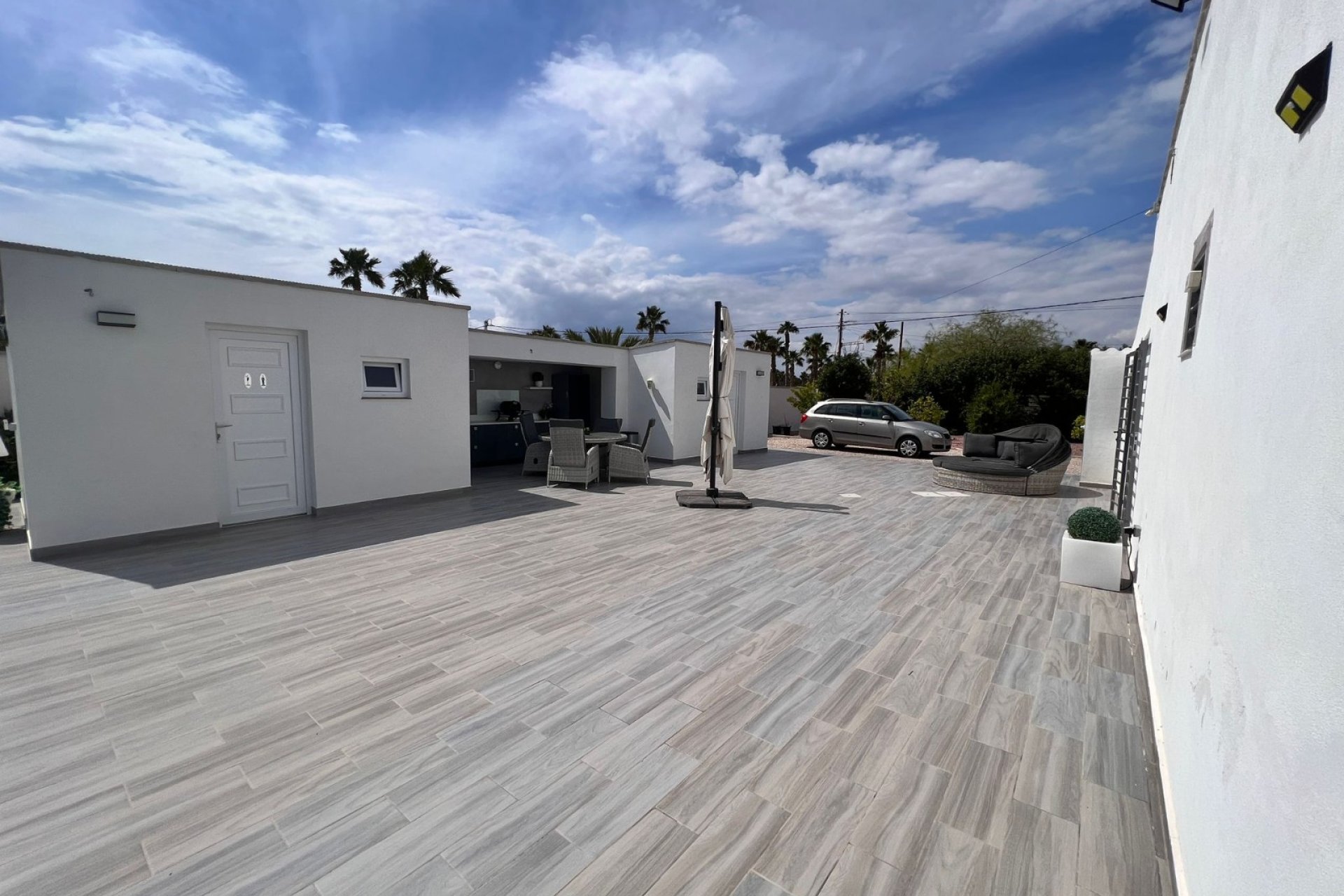 Reventa - Finca   -
Elche - La Marina