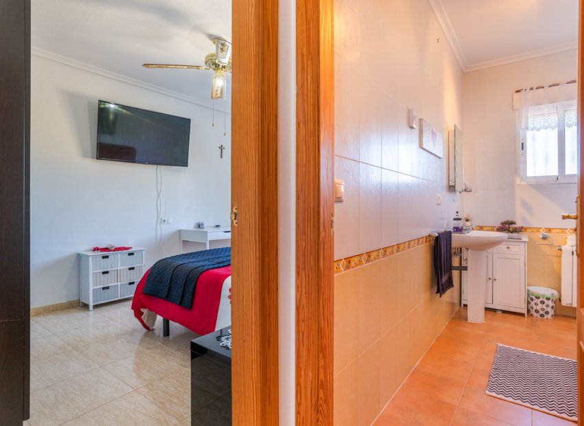 Reventa - Finca   -
La Zarza