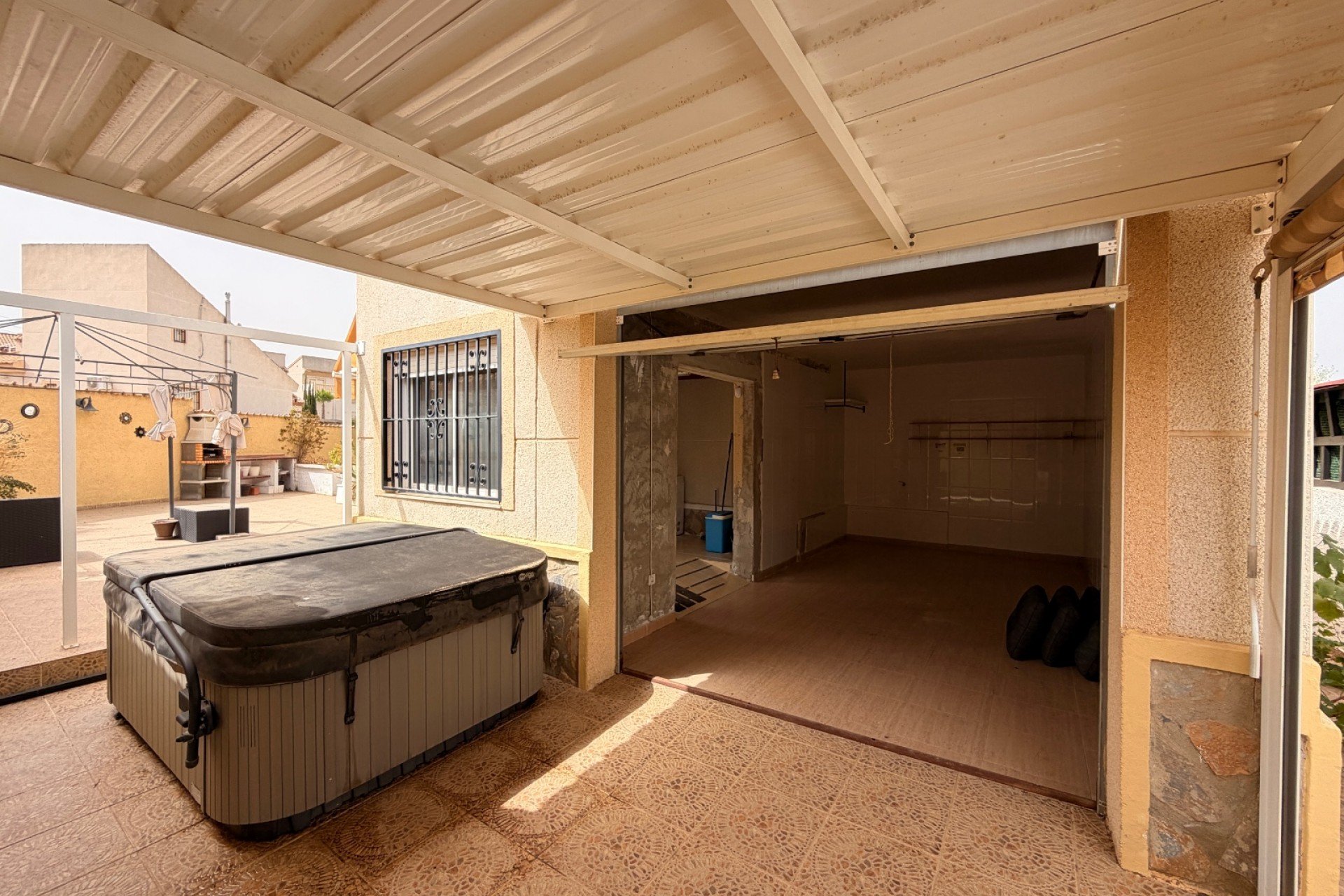 Reventa - Independiente / Villa -
Benijofar - Benimar