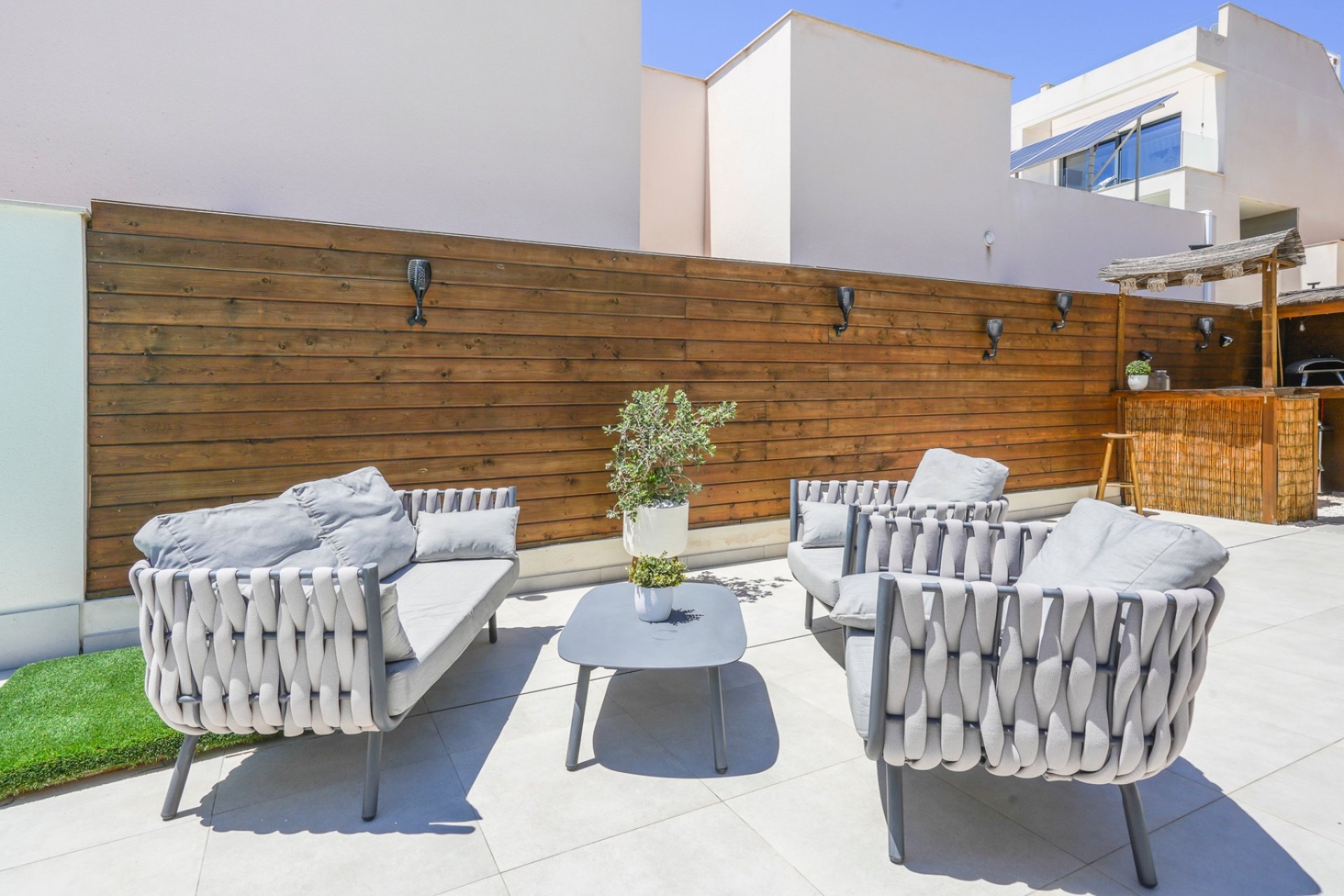 Reventa - Independiente / Villa -
Benijofar
