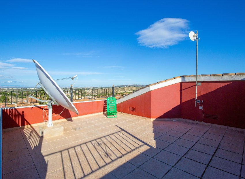 Reventa - Independiente / Villa -
Bigastro