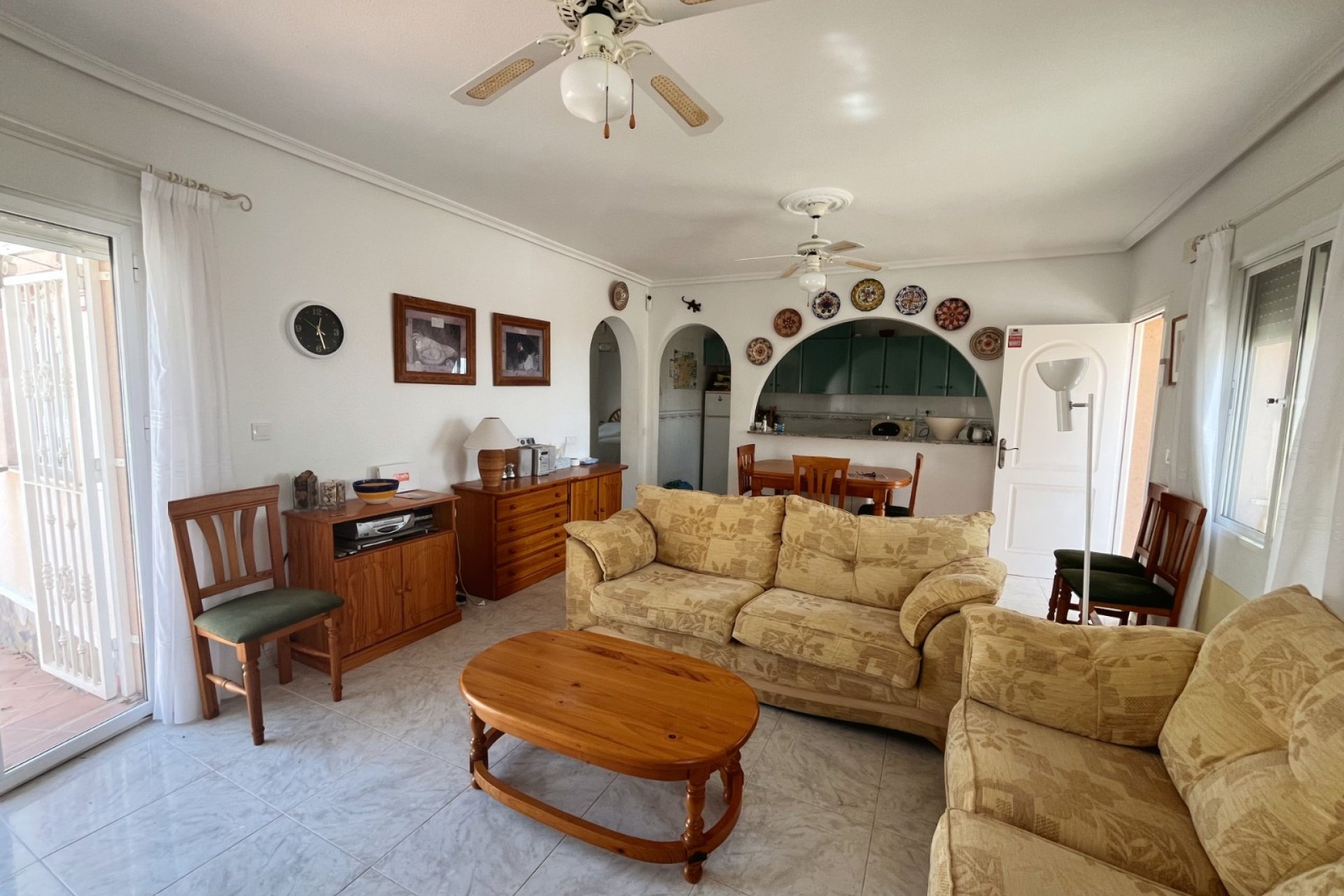 Reventa - Independiente / Villa -
Ciudad Quesada - Rojales - Airstrip