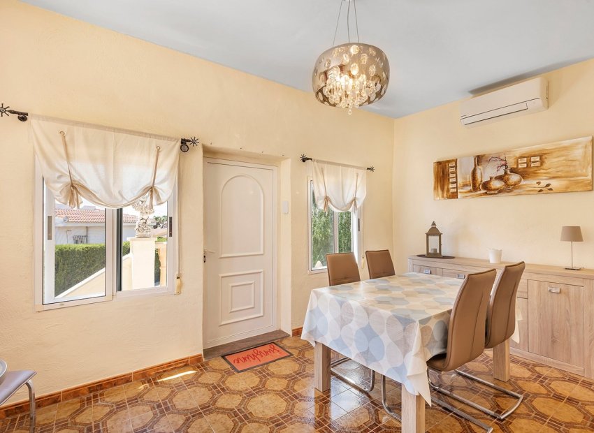 Reventa - Independiente / Villa -
Ciudad Quesada - Rojales - Ciudad Quesada