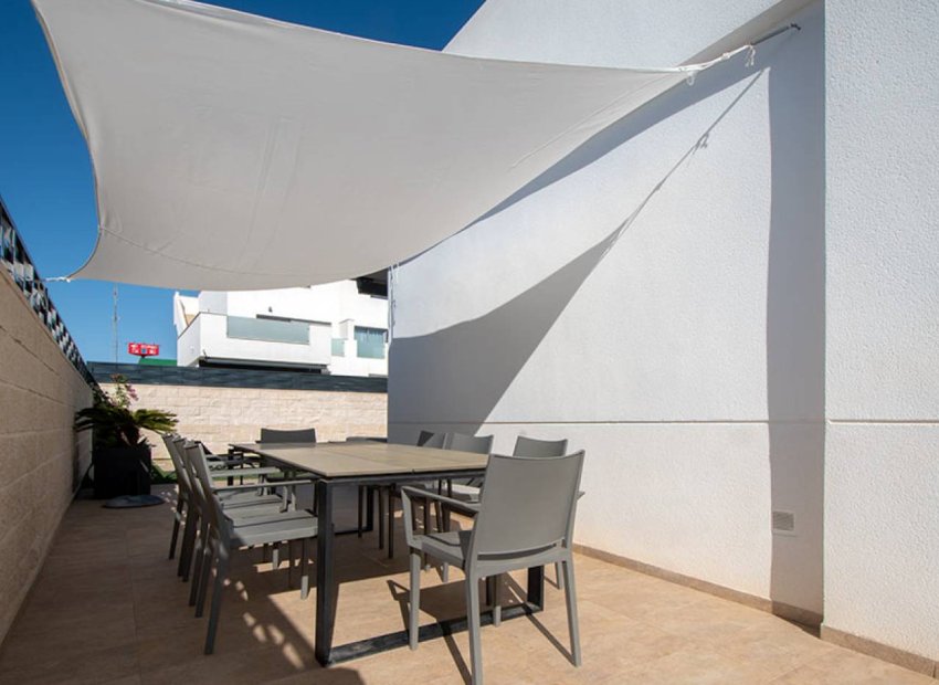 Reventa - Independiente / Villa -
Ciudad Quesada - Rojales - Ciudad Quesada