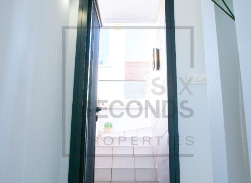 Reventa - Independiente / Villa -
Ciudad Quesada - Rojales - Ciudad Quesada
